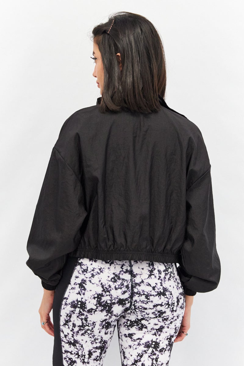 PUMA جاكيت رياضي نسائي بشعار العلامة التجارية، أسود - Image 2